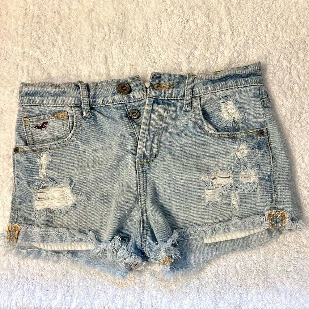 HOLLISTER Women Destroyed Distressed Denim Blue Jean Shorts size 25